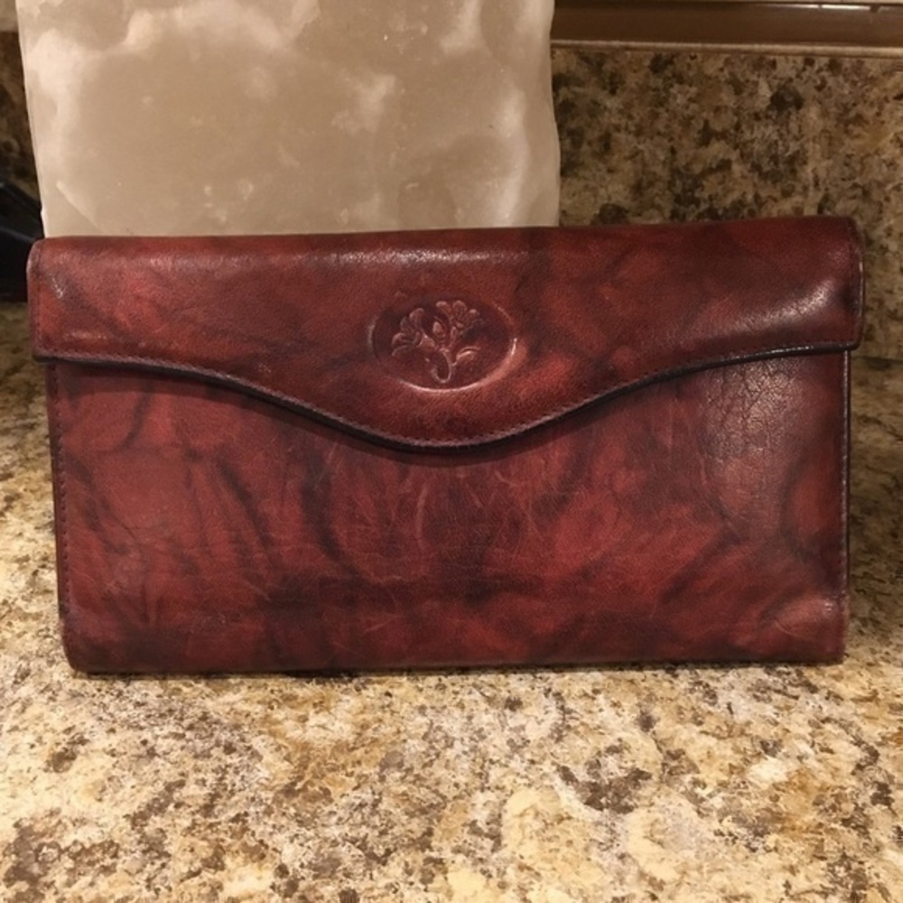 Buxton Slim Leather Wallet